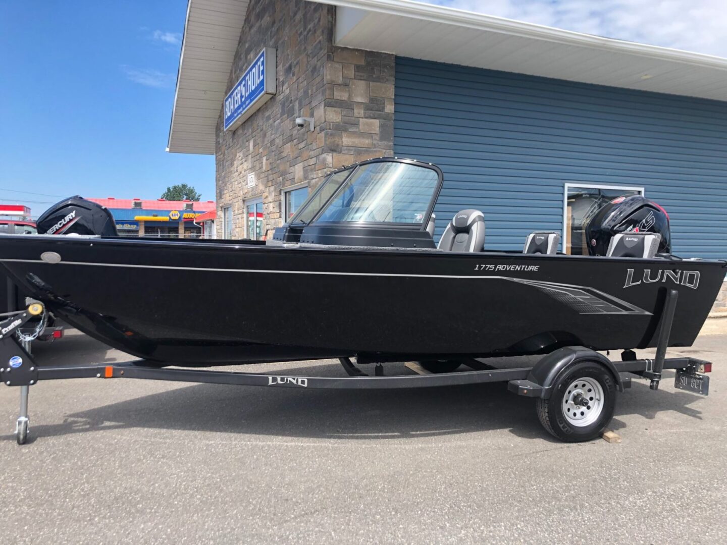 New 2023 Lund 1775 Adventure Sport w/115 Pro XS! Boaters Choice