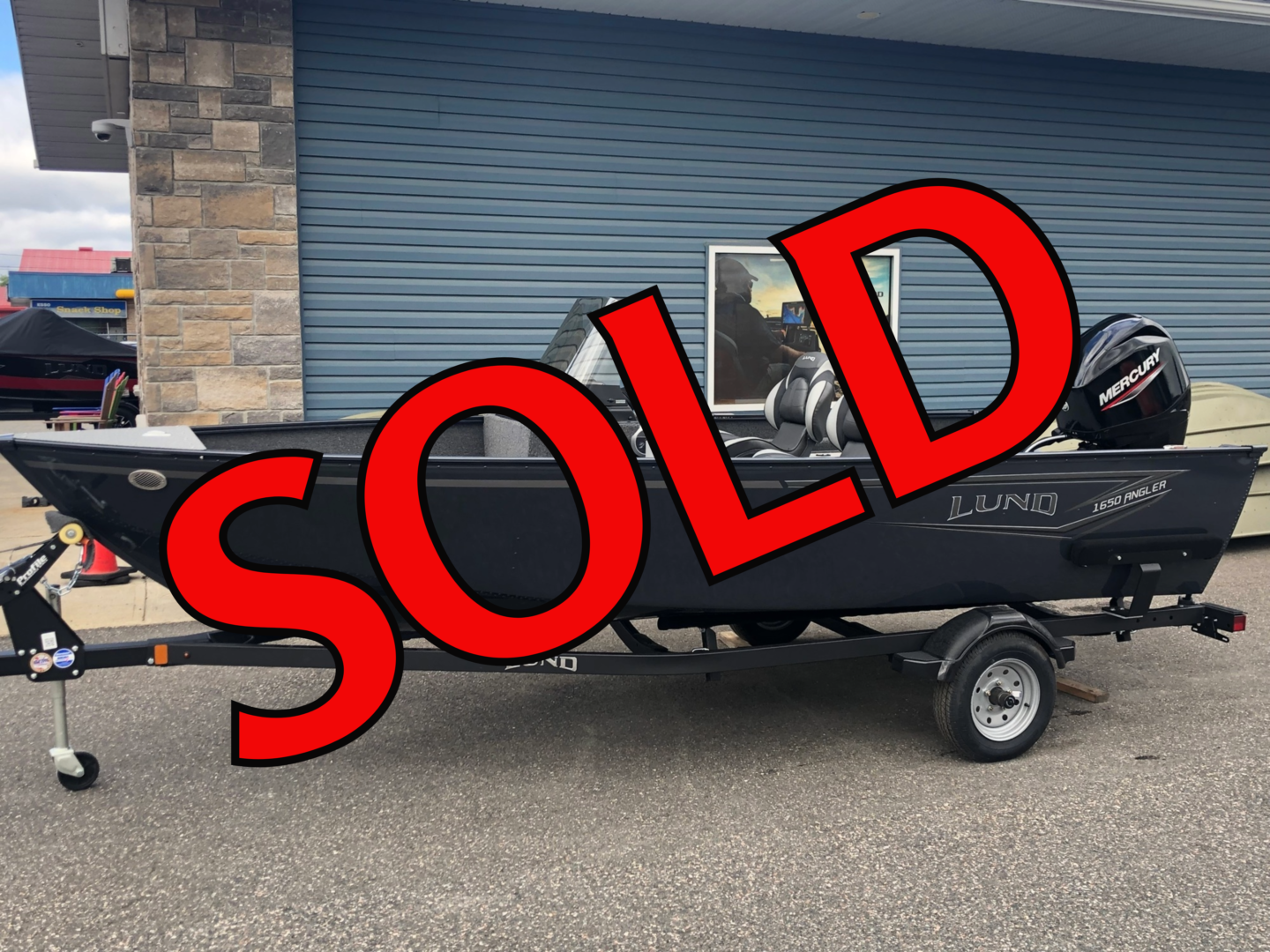 SOLD 2025 ANGLER SS