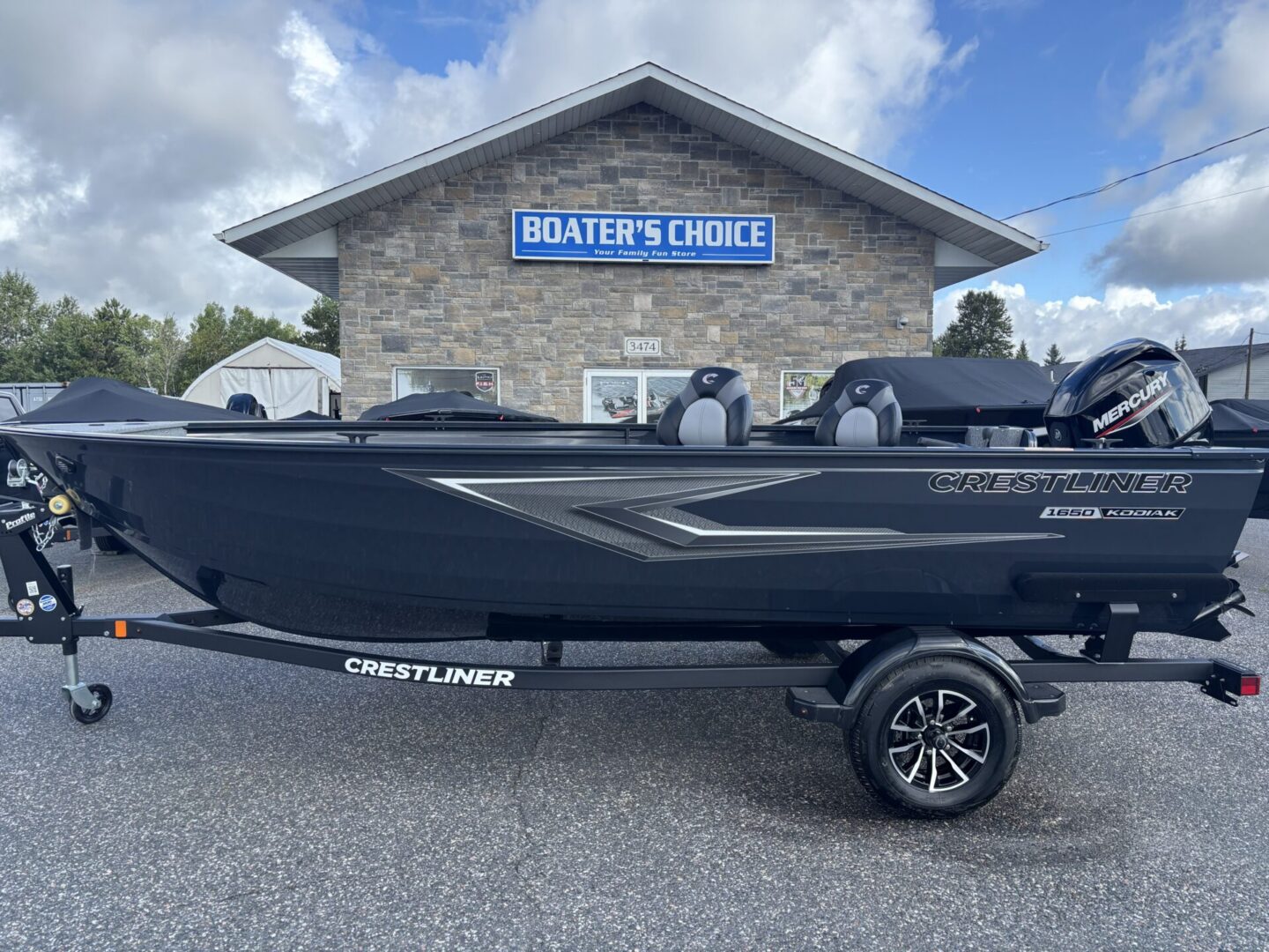 2027 Crestliner 1650 Kodiak Tiller