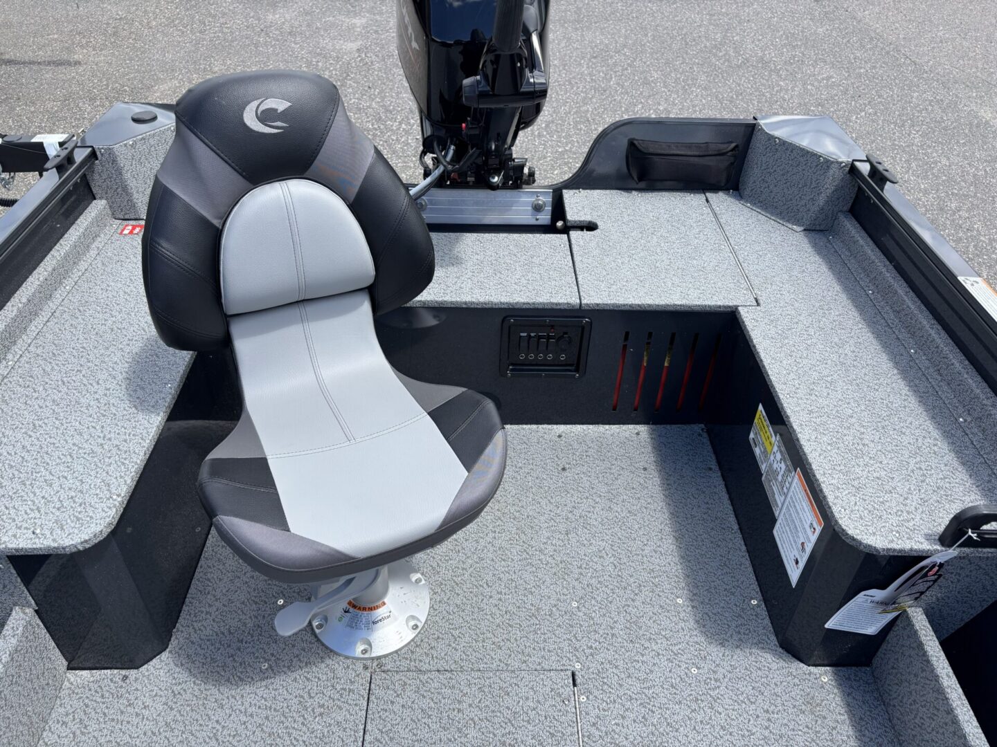 Aft cockpit seat and rear motor area